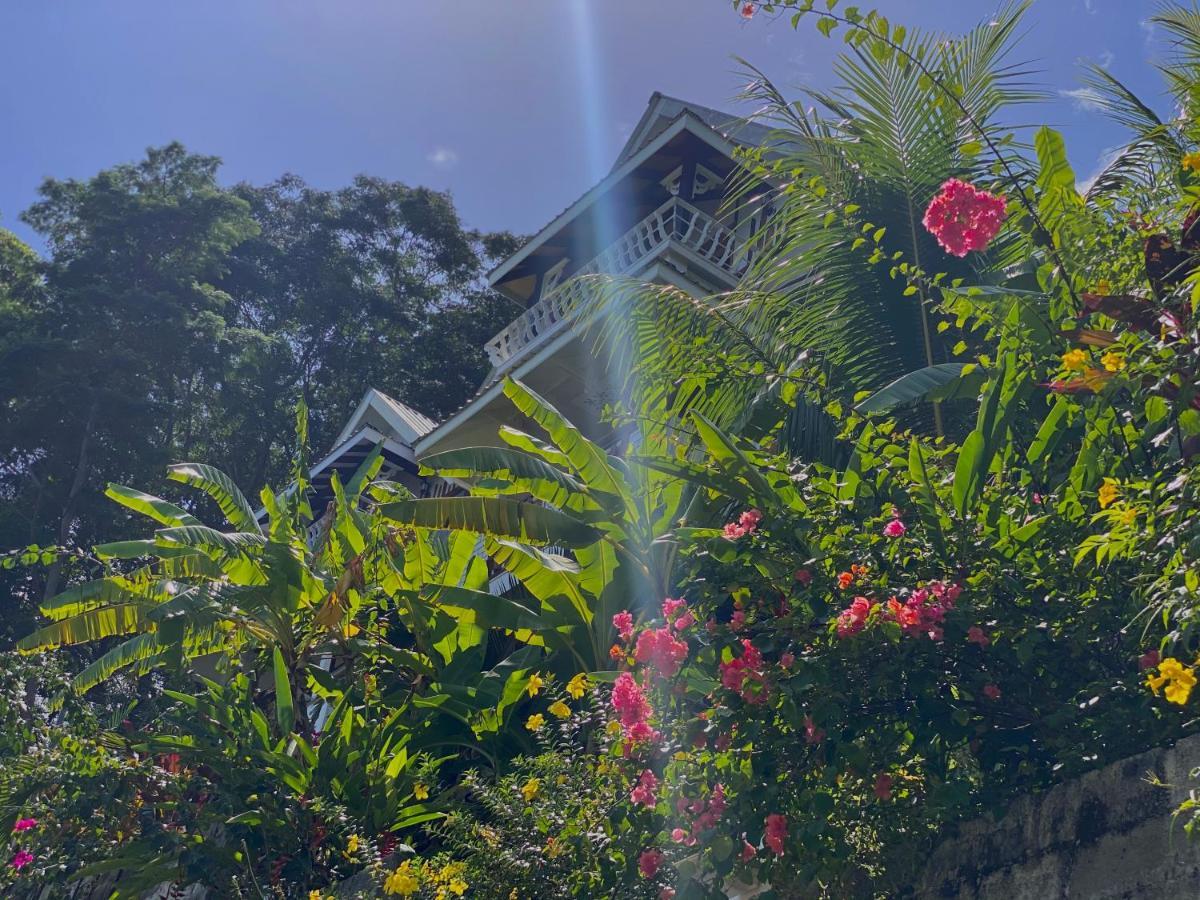 Mouggae Blues Villas โบวาลง ภายนอก รูปภาพ