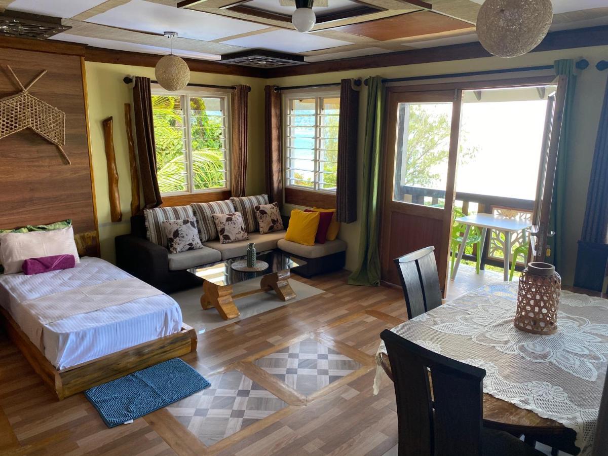 Mouggae Blues Villas โบวาลง ภายนอก รูปภาพ
