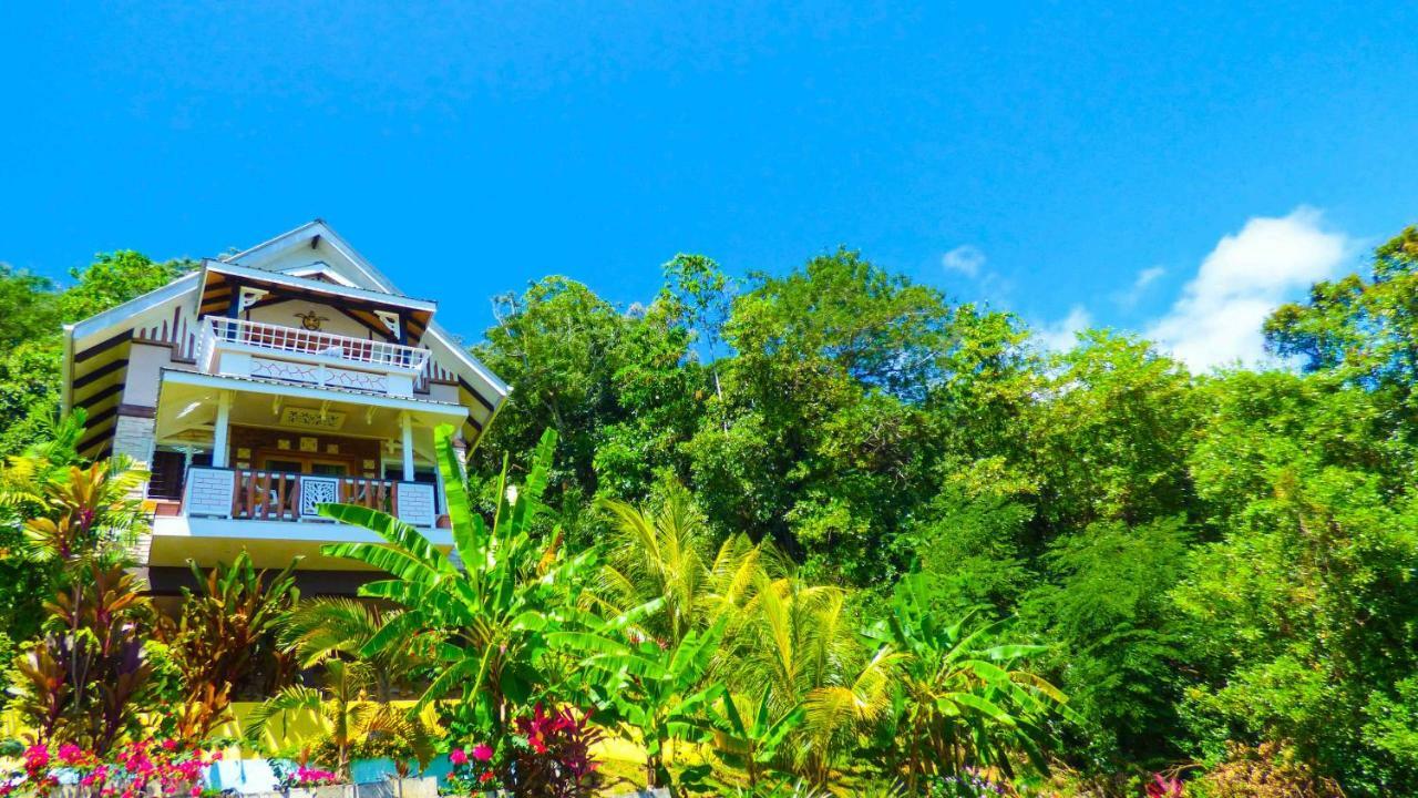 Mouggae Blues Villas โบวาลง ภายนอก รูปภาพ